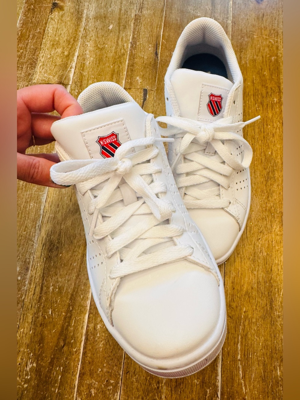 K-Swiss Brand Court Casper All White Casual Sneakers for everyday wear - Picture 4 of 10
